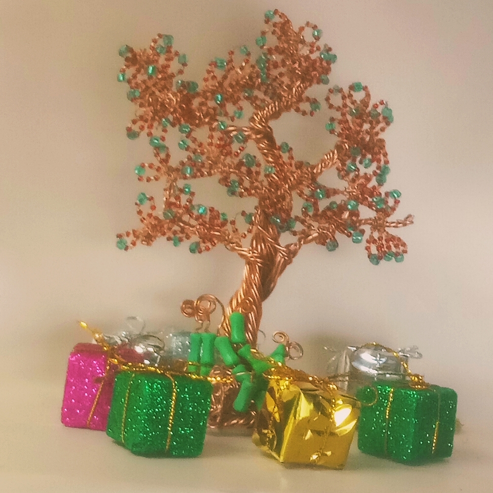 Hand Crafted Copper Tree"Christmas in the Jungle" - Picture 3 of 4
